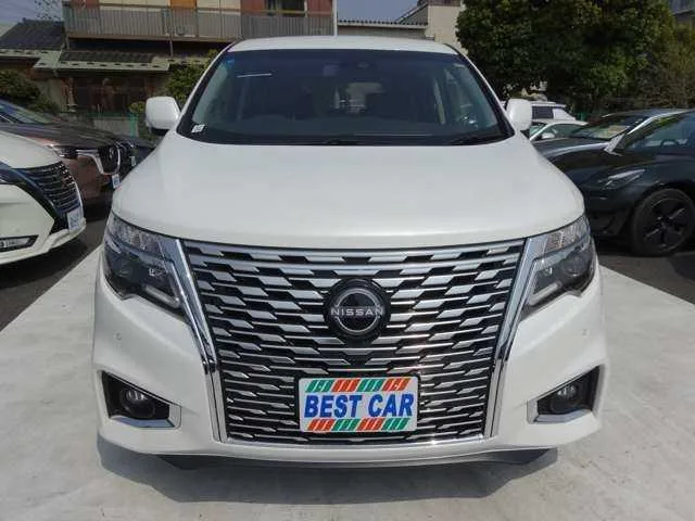 Nissan Elgrand 2.5 250HighwayStarS 2024 — миниатюра 2