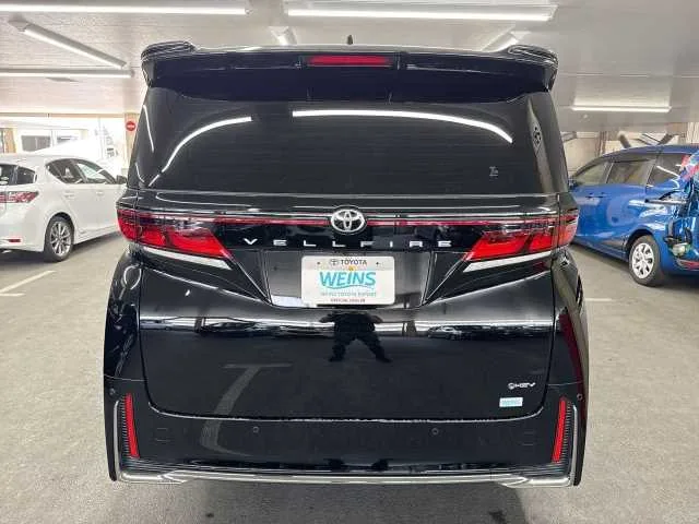 Toyota Vellfire HV Z PREMIERGlass roofLeather seat 2024 — миниатюра 5