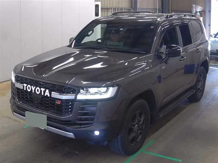 Toyota Land Cruiser GR SPORTS DIESEL *JBL*COOL BOX* 2023 — миниатюра 2