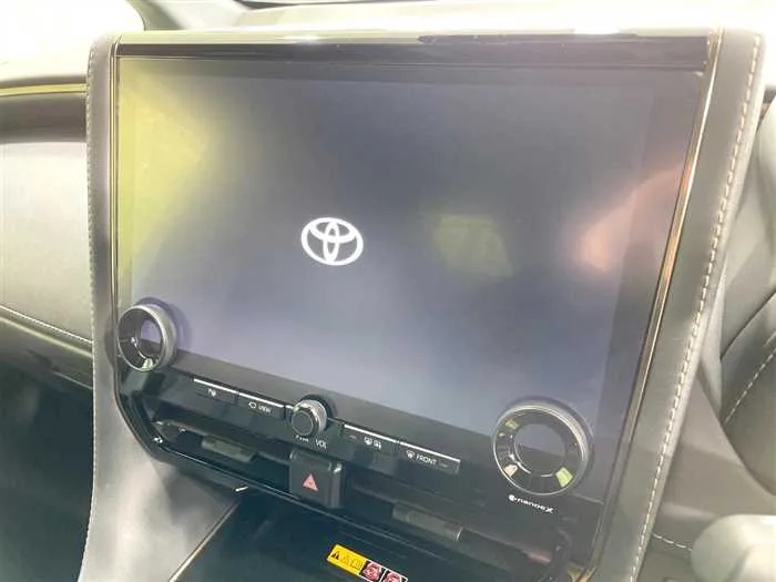 Toyota Alphard Hybrid 2024 — миниатюра 4
