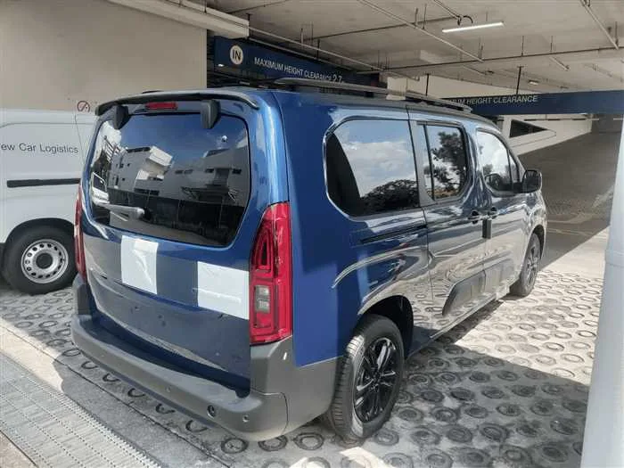 Citroen Berlingo New E-berlingo EV passenger 2024 — миниатюра 5