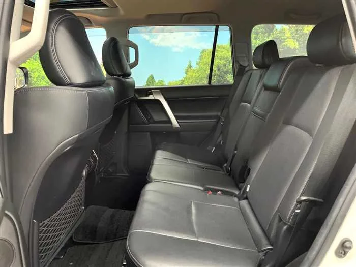 Toyota Land Cruiser Prado 2022 — миниатюра 3