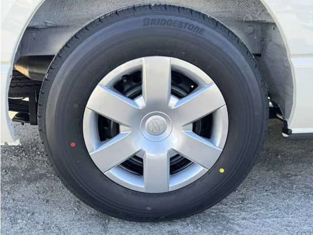 Toyota Hiace Van 2026 — миниатюра 3