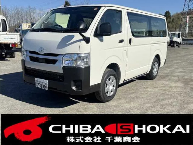 Toyota Hiace Van 2026 — фото 1, купить с доставкой в Москву
