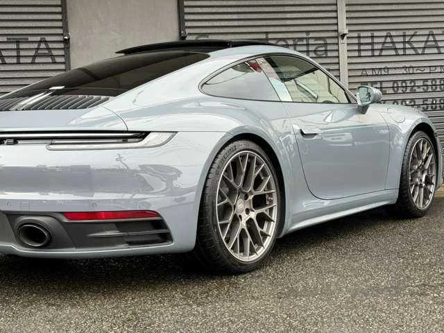 Porsche 911 2024 — миниатюра 3