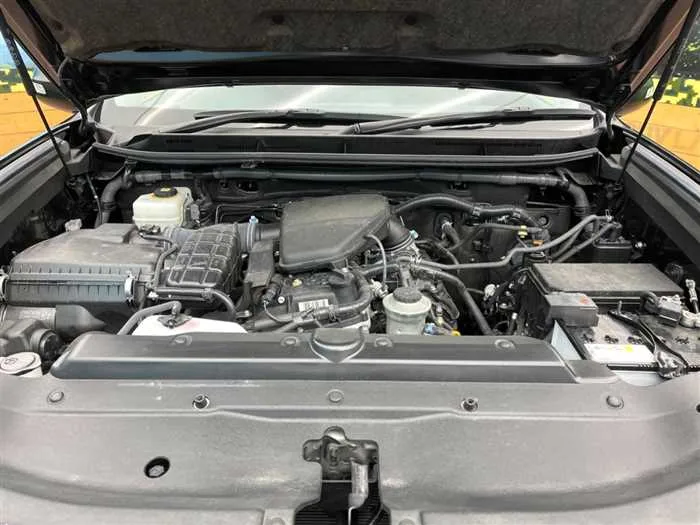 Toyota Land Cruiser Prado 2023 — миниатюра 2