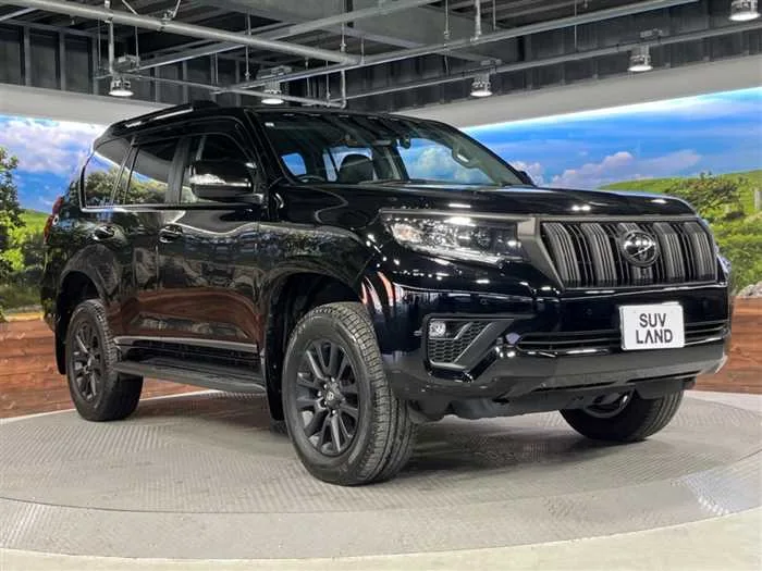 Toyota Land Cruiser Prado 2023 — миниатюра 5