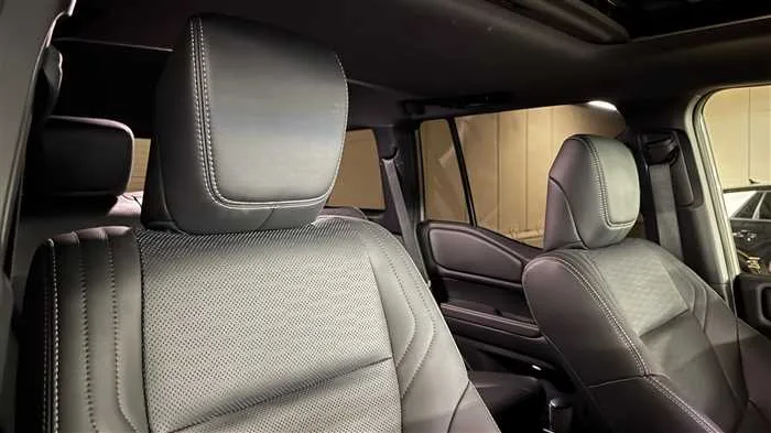 Toyota Land Cruiser 2.7 VX 2024 — миниатюра 3