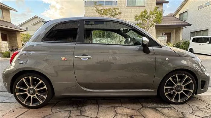 ABARTH ABARTH OTHERS 2022 — миниатюра 4