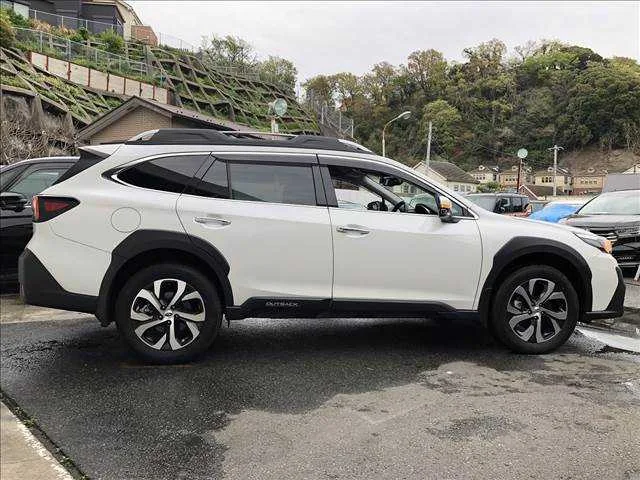 Subaru Outback Limited EX 4WD 2022 — миниатюра 3