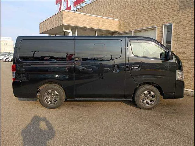Nissan Caravan Jumbo Extra 4WD 2023 — миниатюра 3