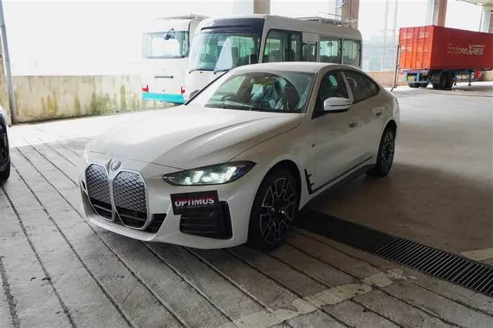 BMW BMW Others BRAND NEW I4 EDRIVE35 GRAN COUPE 2026 — фото 1, купить с доставкой в Москву