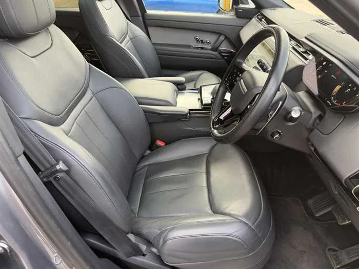 Land Rover Range Rover Sport AUTOMATIC DIESEL 2023 — миниатюра 4