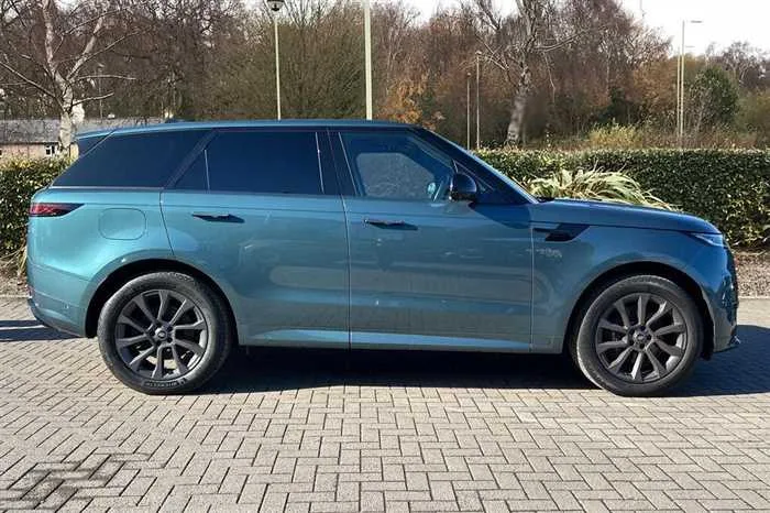 Land Rover Range Rover Sport AUTOMATIC DIESEL 2023 — миниатюра 5
