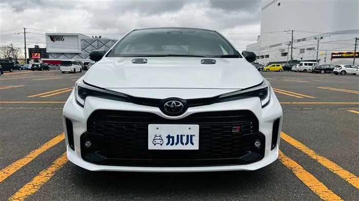 Toyota Corolla Sedan RZ 2024 — миниатюра 2