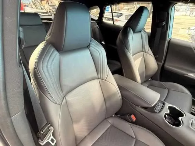 Toyota Harrier Z Leather Package 2025 — миниатюра 3