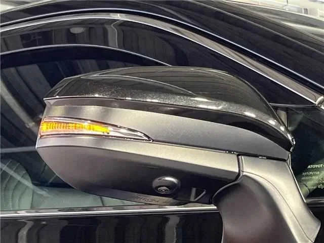 Toyota Harrier Z Leather Package 2025 — миниатюра 4