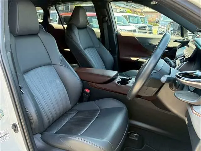 Toyota Harrier G1 ownerNon-smoking carLarge scr 2024 — миниатюра 4