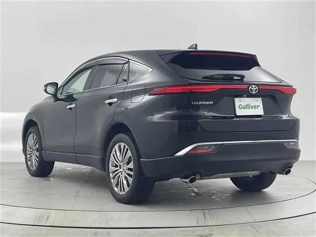 Toyota Harrier Z 2023 — миниатюра 2