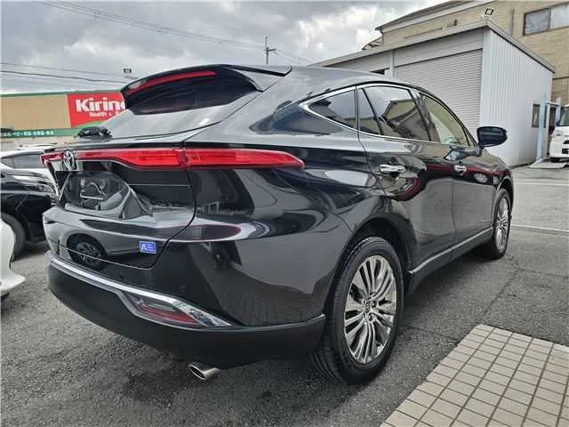 Toyota Harrier Z Leather Package Manufacturer Na 2023 — миниатюра 2