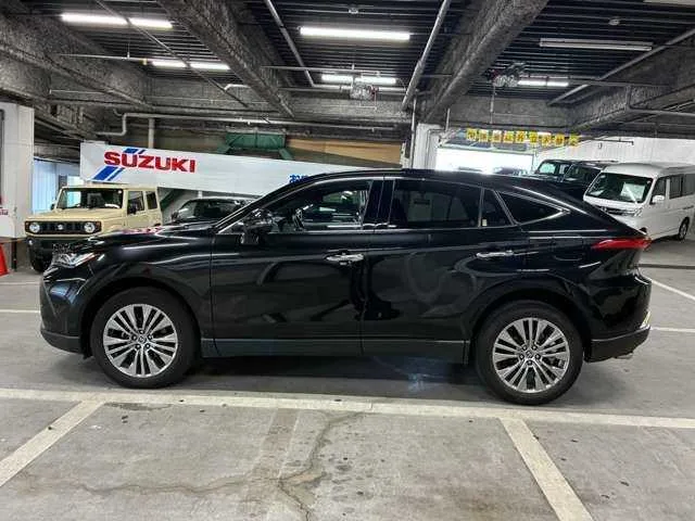 Toyota Harrier 2.0Z Leather Package 2022 — миниатюра 3