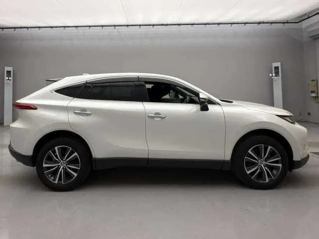 Toyota Harrier G 4WD 2022 — миниатюра 3