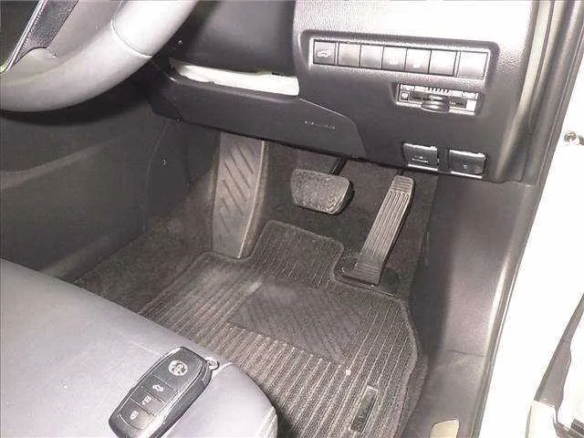 Toyota Harrier Z 2022 — миниатюра 5