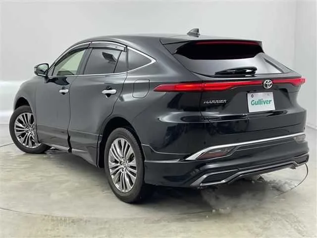 Toyota Harrier Z Leather Package 2022 — миниатюра 2
