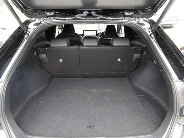Toyota Harrier Hybrid 2.5 Hybrid G 2024 — миниатюра 3