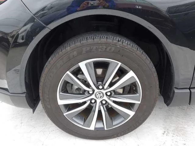 Toyota Harrier Hybrid 2.5 Hybrid G 2024 — миниатюра 4