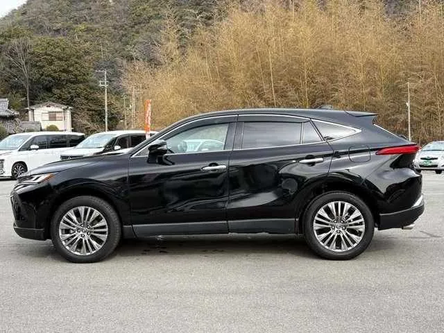Toyota Harrier Hybrid Z Leather Package 2024 — миниатюра 3