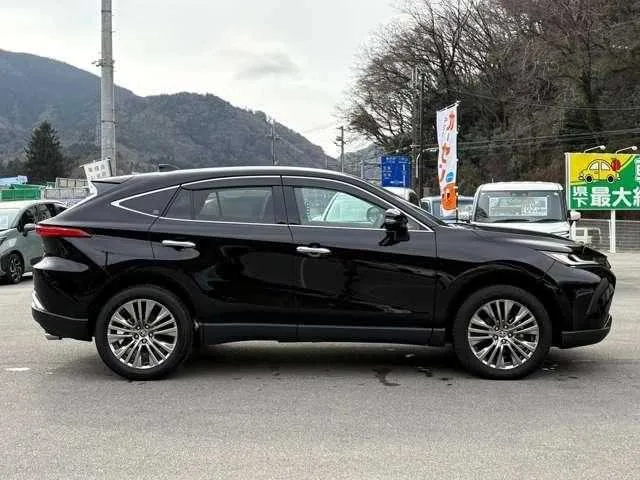 Toyota Harrier Hybrid Z Leather Package 2024 — миниатюра 5