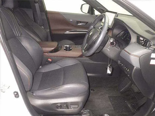 Toyota Harrier Hybrid 4WD Hybrid Z Leather Package 2024 — миниатюра 5