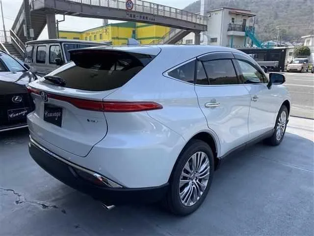 Toyota Harrier Hybrid 2.5 Hybrid Z Leather 2026 — миниатюра 5