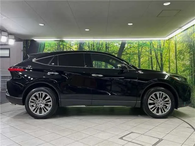 Toyota Harrier Hybrid Z Leather Package 2025 — миниатюра 5