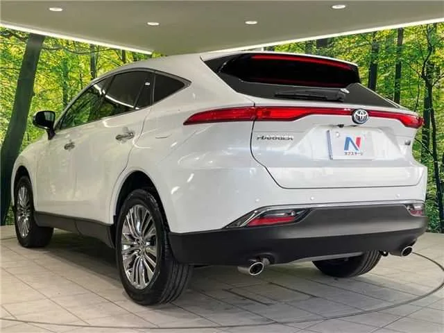 Toyota Harrier Hybrid Z Leather Package 2024 — миниатюра 4