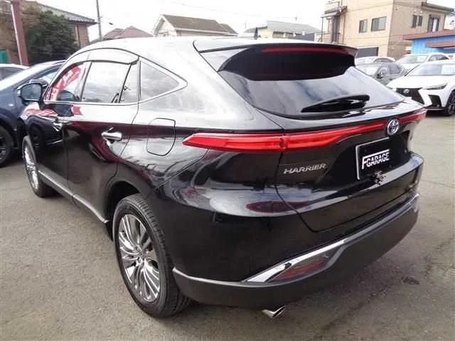 Toyota Harrier Hybrid 2.0 Z Leather PK 2024 — миниатюра 3