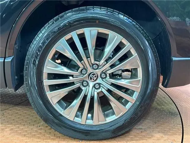 Toyota Harrier Hybrid Z 2024 — миниатюра 3