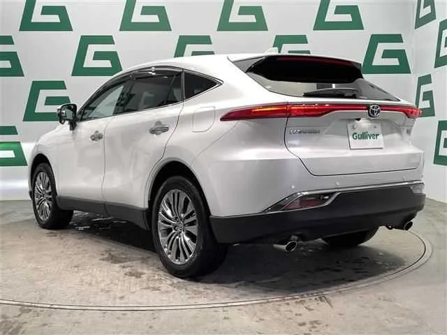 Toyota Harrier Hybrid Z Leather Package 2024 — миниатюра 2