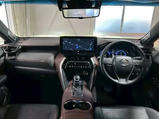 Toyota Harrier Hybrid Z Leather Package 2024 — миниатюра 4