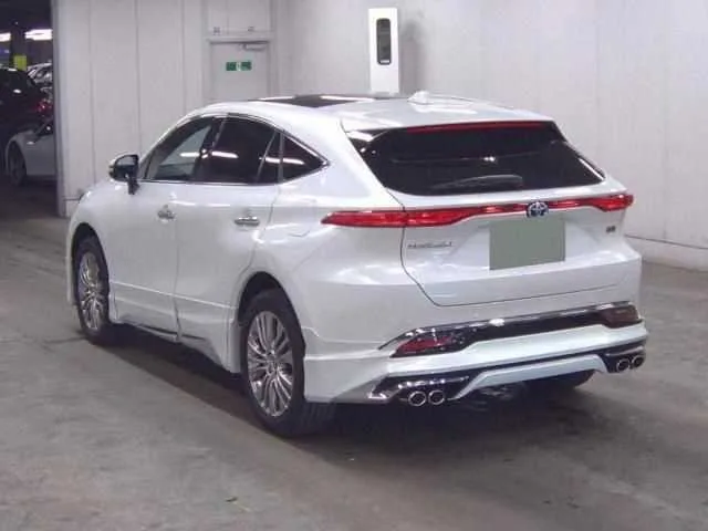 Toyota Harrier Hybrid Z Leather Package 2024 — миниатюра 2