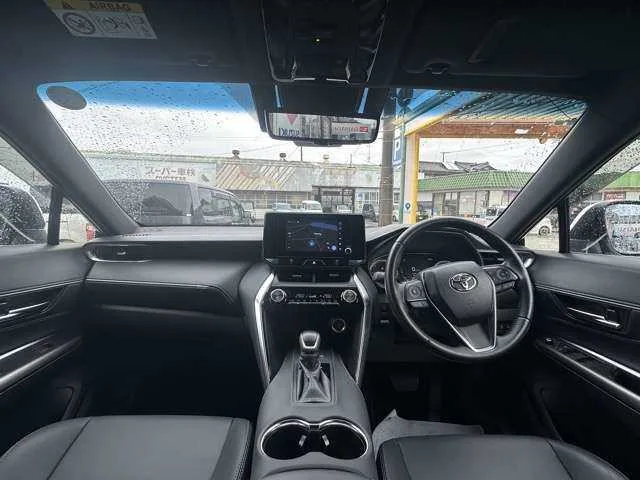 Toyota Harrier Hybrid 2.5 Hybrid G ??Genuine Navigation S 2023 — миниатюра 3