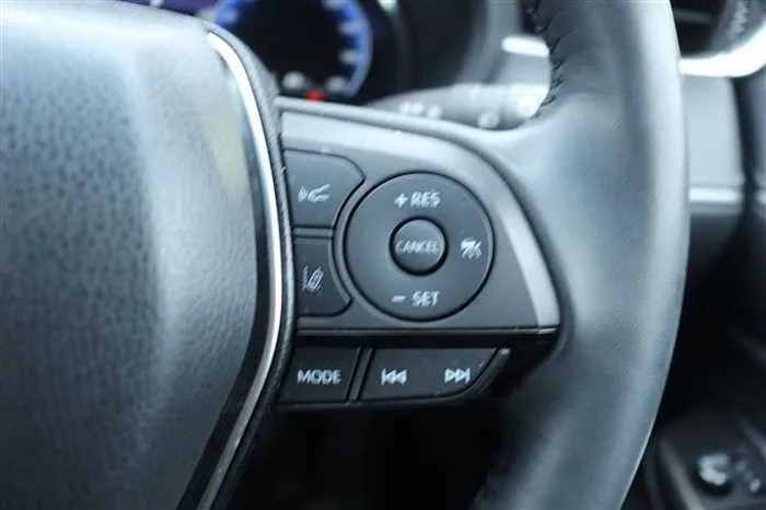 Toyota Harrier Hybrid 2.5 Z 2023 — миниатюра 3