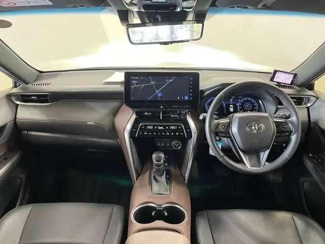 Toyota Harrier Hybrid 2.5 Hybrid E-Four 2023 — миниатюра 2