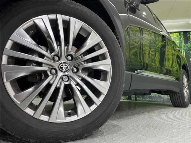 Toyota Harrier Hybrid Z 2023 — миниатюра 3