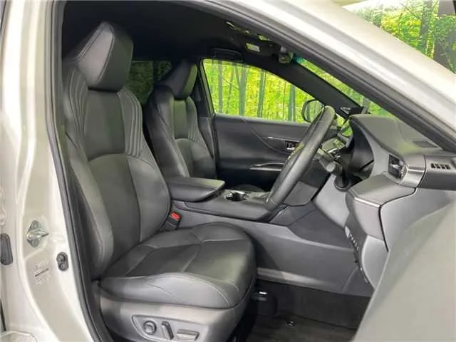 Toyota Harrier Hybrid Z Leather Package 2023 — миниатюра 4