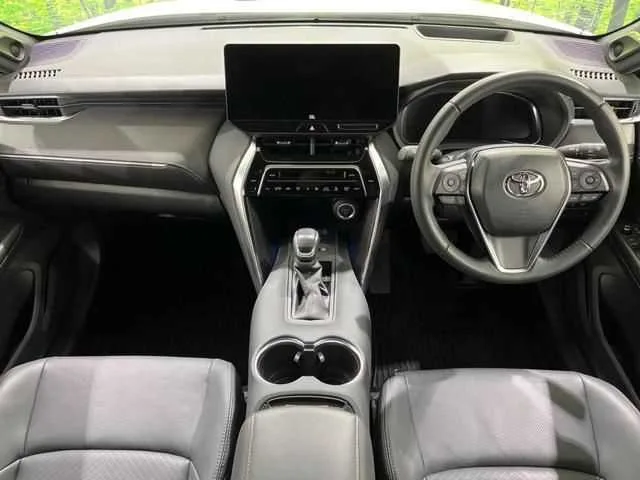 Toyota Harrier Hybrid Z Leather Package 2023 — миниатюра 2
