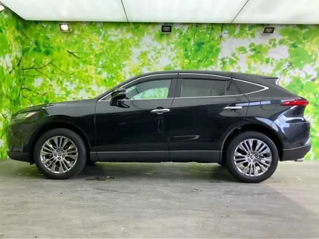Toyota Harrier Hybrid Z Leather Package 2023 — миниатюра 2