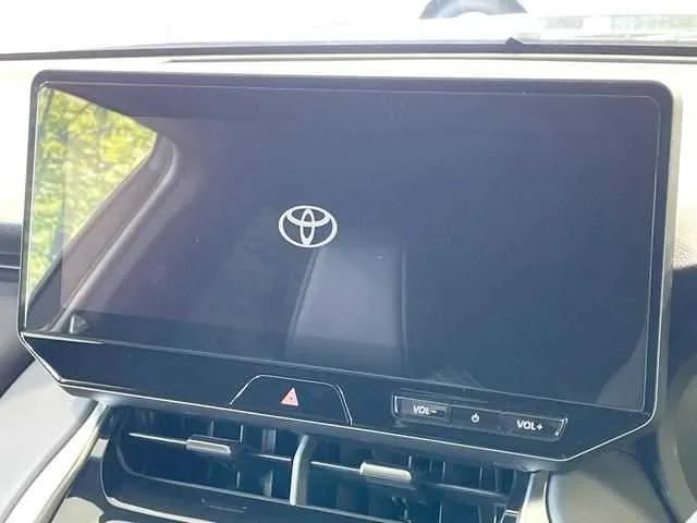 Toyota Harrier Hybrid Z Leather Package 2023 — миниатюра 4