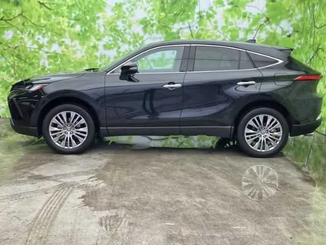 Toyota Harrier Hybrid Z 2023 — миниатюра 2